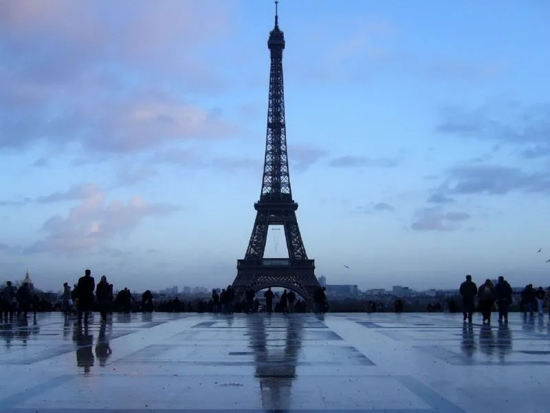 Eyfel_Kulesi _Paris_Resimleri Eyfel_Kulesi _Paris_Resimleri