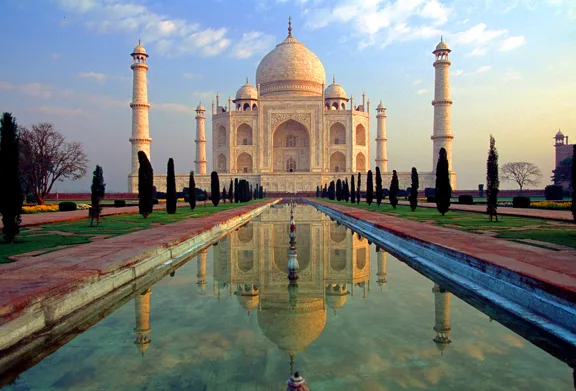 India Taj Mahal at dawn India Taj Mahal at dawn