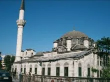 sokullu mehmet paşa camii