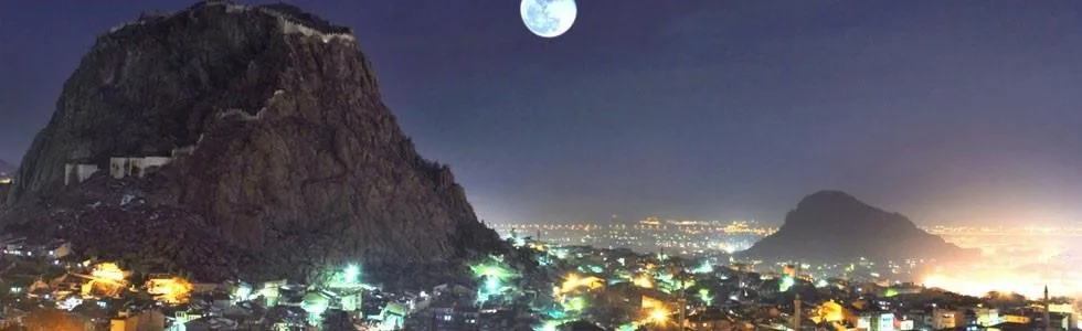 659 afyonkarahisar gece gorunumu.jpg 659 afyonkarahisar gece gorunumu.jpg