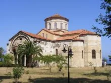 Hagia_Sophia_Trabzon_thumb.JPG
