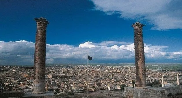 sanliurfa nin en buyuk 20 asireti.jpg sanliurfa nin en buyuk 20 asireti.jpg